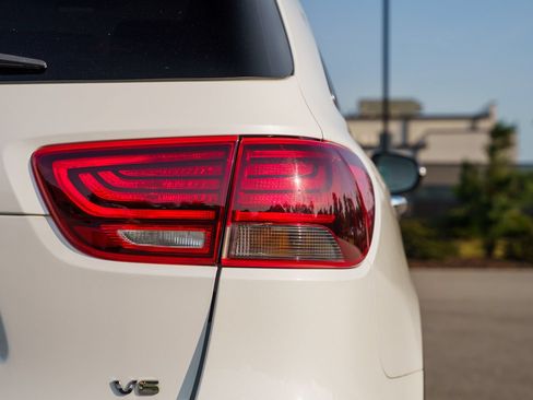 Used 2020 Kia Sorento S FWD image 15