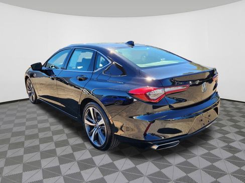 Certified 2025 Acura TLX w/ Technology Package image 3