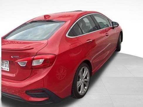 Used 2016 Chevrolet Cruze Premier FWD image 5
