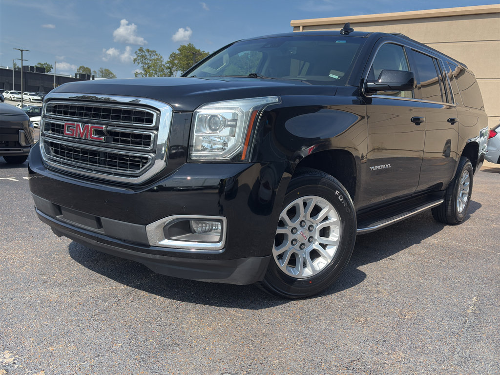 Used 2019 GMC Yukon XL SLT w/ Open Road Package RWD image 1