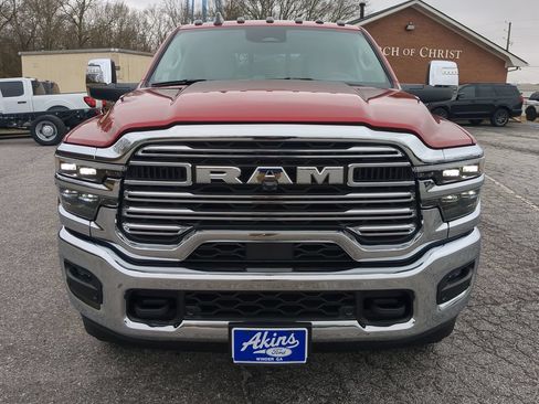 Used 2026 RAM 2500 Laramie AWD/4WD image 7
