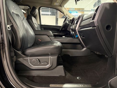 Used 2020 Ford Expedition Max Platinum RWD image 32