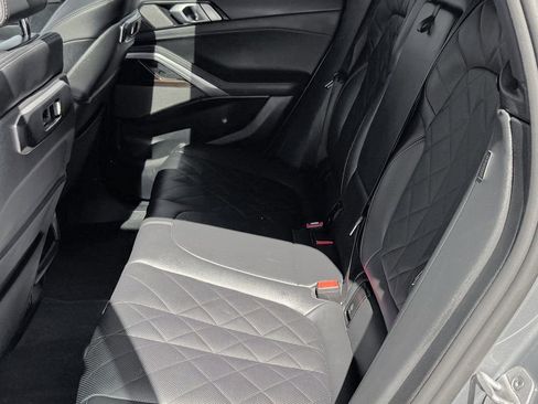 Used 2025 BMW X6 xDrive40i w/ Climate Comfort Package AWD/4WD image 27