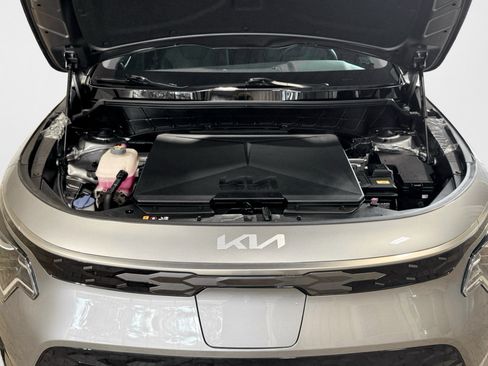 Used 2024 Kia Niro Wind FWD image 25