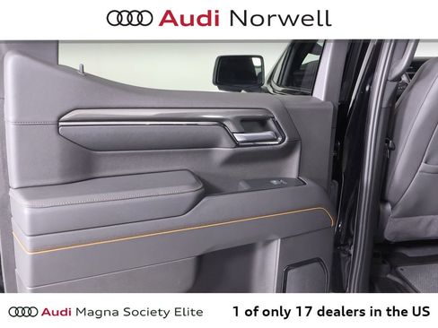 Used 2024 GMC Sierra 1500 AT4 w/ AT4 Preferred Package AWD/4WD image 21
