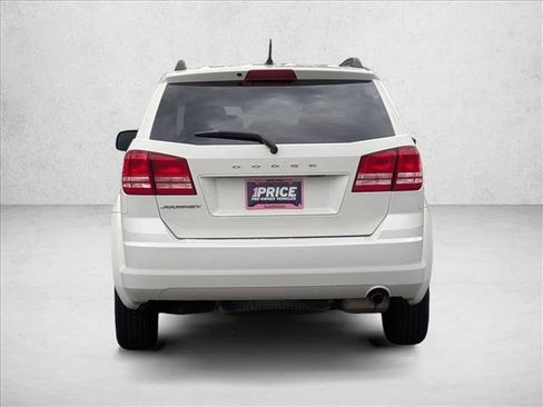 Used 2017 Dodge Journey SE w/ Flexible Seating Group image 7