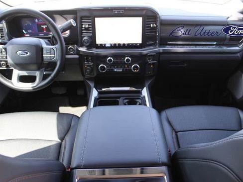 Certified 2025 Ford F350 Lariat w/ Lariat Ultimate Package image 17