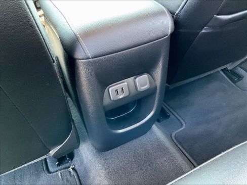 Used 2020 GMC Canyon SLT w/ Driver Alert Package AWD/4WD image 11