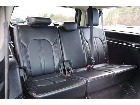 Used 2019 Ford Expedition Max Platinum image 25