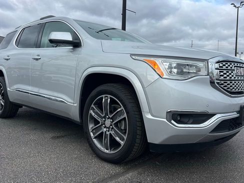 Used 2019 GMC Acadia Denali w/ Technology Package image 10