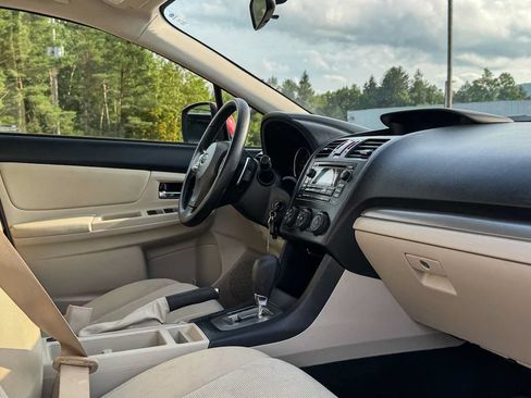 Used 2014 Subaru Crosstrek 2.0i Premium AWD/4WD image 10