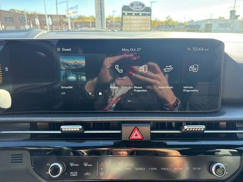 New 2026 Kia Sportage X-Line w/ X-Line Premium Package image 34