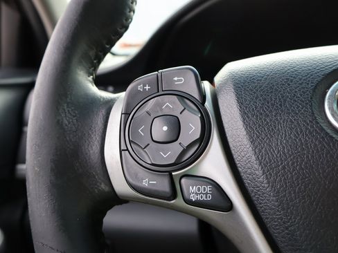 Used 2013 Toyota Camry SE image 25