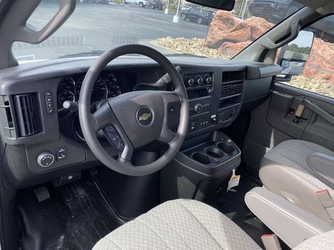 New 2025 Chevrolet Express 3500 w/ Power Convenience Package RWD image 23