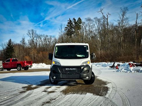 New 2026 RAM ProMaster 2500 w/ Convenience Group image 9