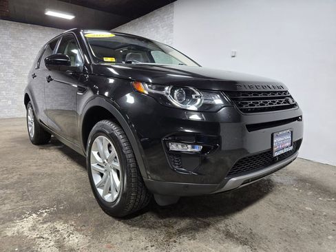 Used 2019 Land Rover Discovery Sport HSE image 4