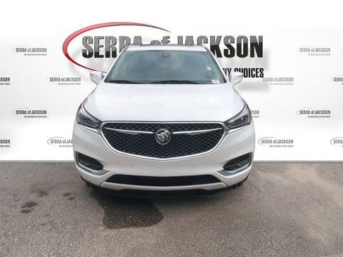 Used 2021 Buick Enclave Avenir w/ Avenir Technology Package image 3