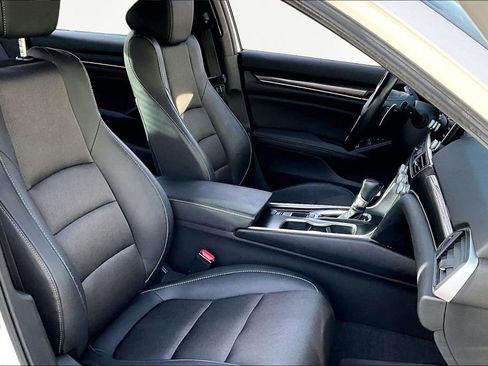 Used 2020 Honda Accord Sport image 20