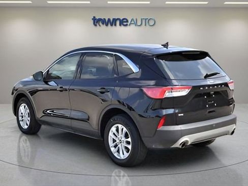 Used 2022 Ford Escape SE w/ Convenience Package image 3