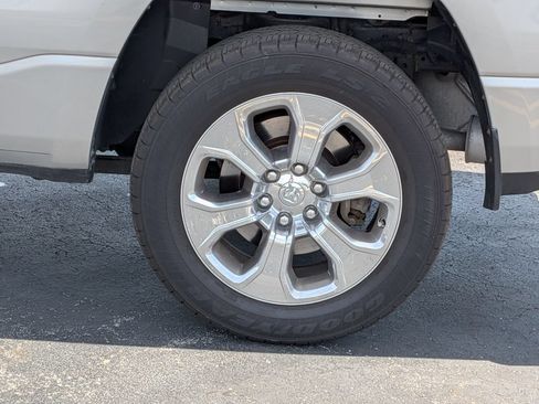 Used 2021 RAM 1500 Big Horn AWD/4WD image 10