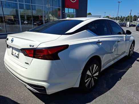 Used 2020 Nissan Altima 2.5 SV AWD/4WD image 4