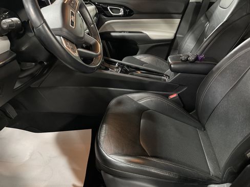 Used 2022 Jeep Compass Limited image 8