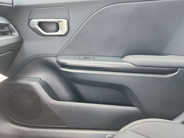 New 2026 Kia K4 FWD image 30