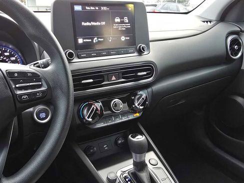Used 2023 Hyundai Kona SEL w/ Cargo Package AWD/4WD image 29
