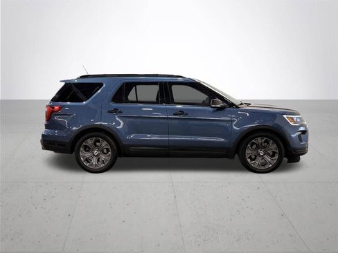 Used 2018 Ford Explorer Sport w/ Equipment Group 401A AWD/4WD image 9