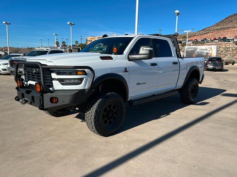 New 2025 RAM 2500 Big Horn AWD/4WD image 1