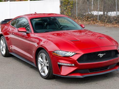 Used 2021 Ford Mustang Premium RWD image 9