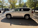 Used 2013 Lexus GX 460 image 3