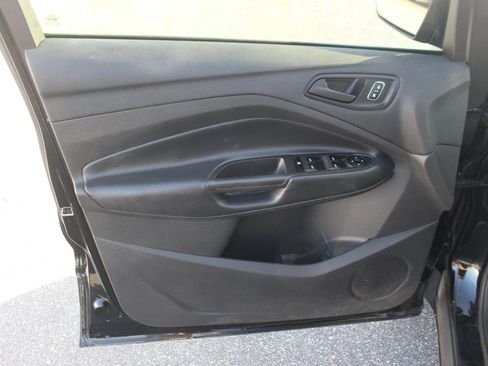 Used 2019 Ford Escape S FWD image 11