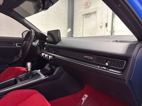 Used 2024 Honda Civic Type R image 41