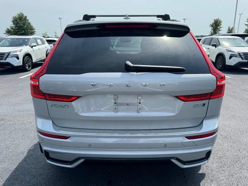 Used 2023 Volvo XC60 B5 Plus w/ Climate Package AWD/4WD image 4