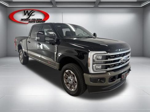New 2026 Ford F250 4x4 Crew Cab Super Duty image 3