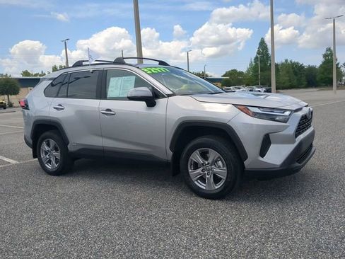 Certified 2024 Toyota RAV4 XLE AWD/4WD image 1