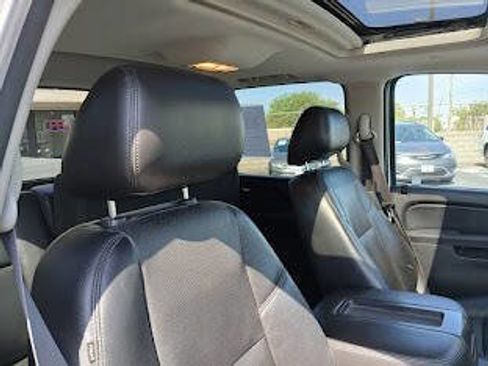 Used 2012 Chevrolet Silverado 2500 LTZ w/ LTZ Plus Package AWD/4WD image 32