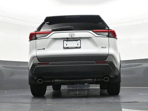 Used 2025 Toyota RAV4 XLE Premium w/ Weather Package FWD image 28