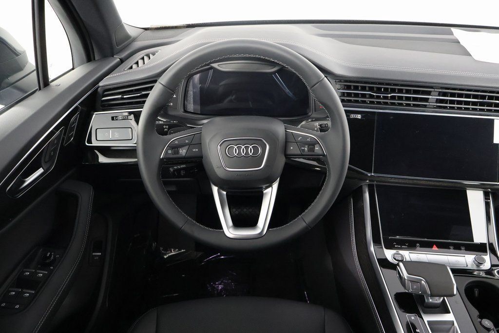 New 2026 Audi Q7 3.0T Premium Plus AWD/4WD image 3