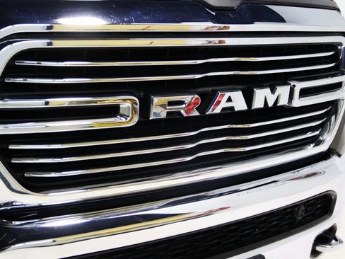 Used 2019 RAM 1500 Laramie image 24