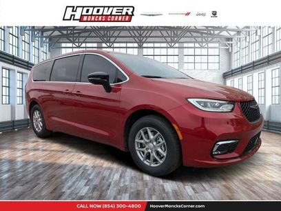 New 2026 Chrysler Pacifica Select