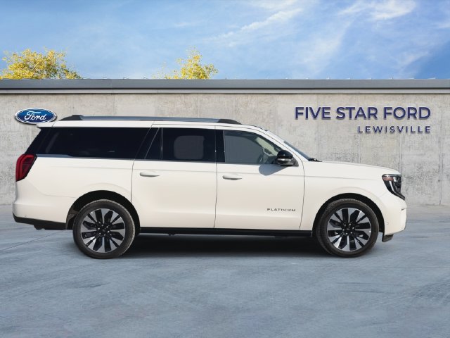 Used 2025 Ford Expedition Max Platinum w/ Driver's Package AWD/4WD image 9