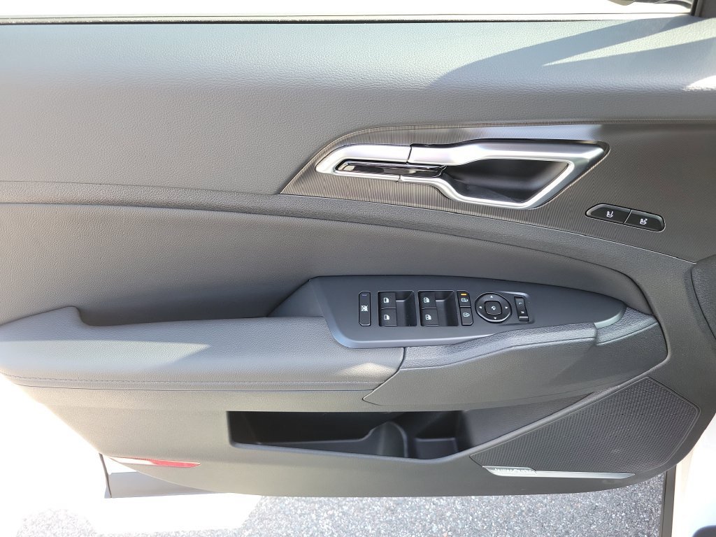 New 2026 Kia Sportage SX FWD image 21