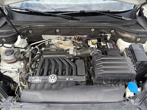 Used 2019 Volkswagen Atlas SEL Premium image 26