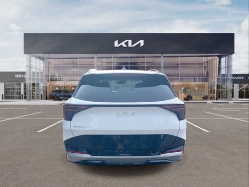 New 2026 Kia Sportage SX image 7