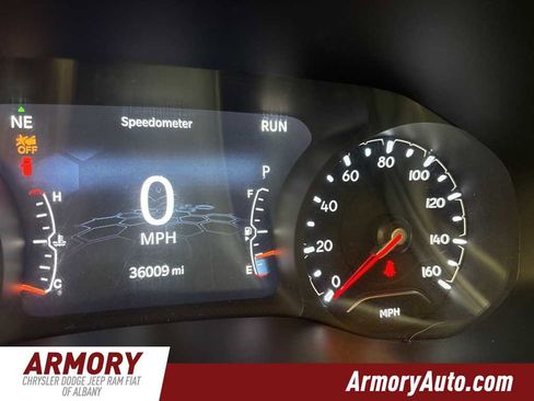 Used 2022 Jeep Compass Limited image 15