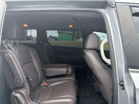 Used 2018 Honda Odyssey EX-L image 24