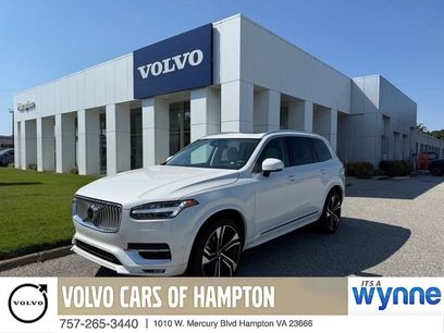 Used 2025 Volvo XC90 B6 Ultra w/ Lounge Package