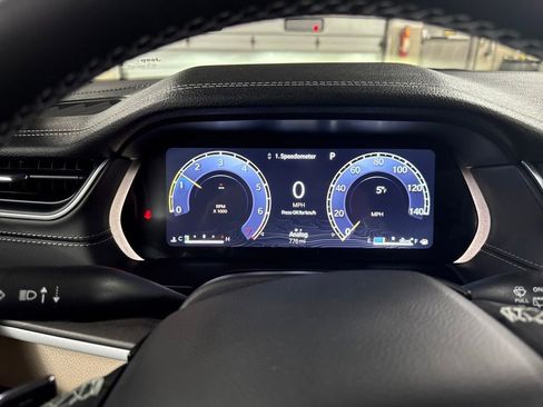 New 2025 Jeep Grand Cherokee Limited w/ Black Appearance Package image 15